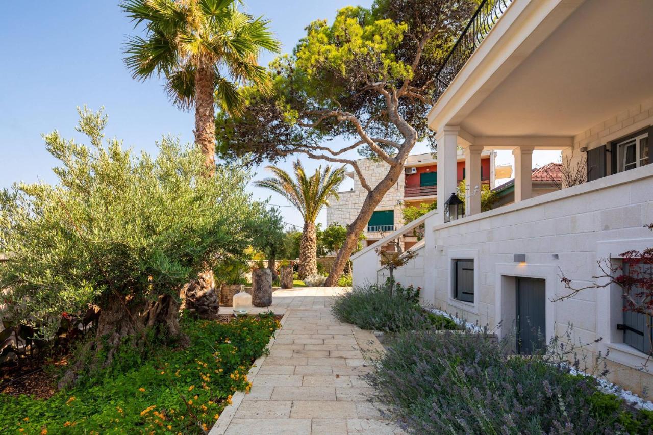 Villa L'Orizzonte สลาทิเน ภายนอก รูปภาพ