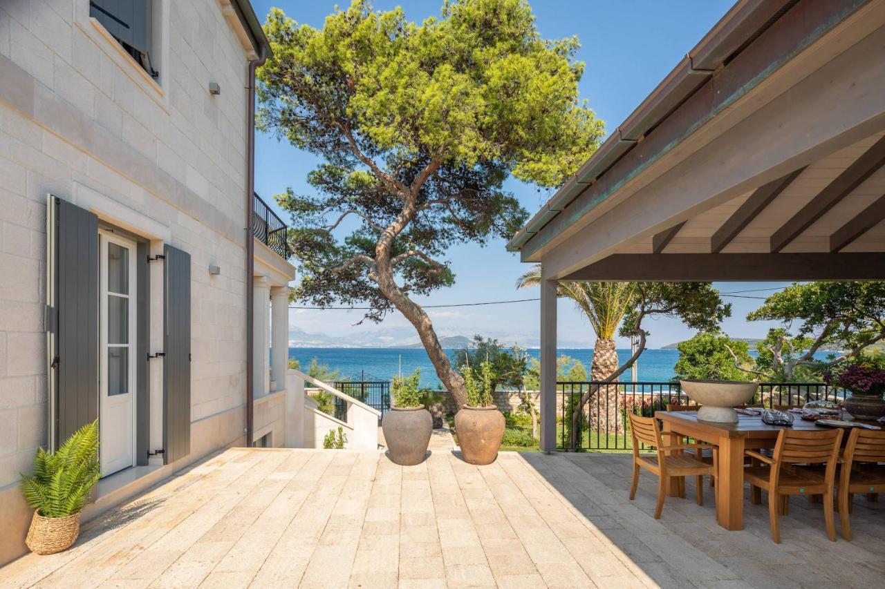 Villa L'Orizzonte สลาทิเน ภายนอก รูปภาพ