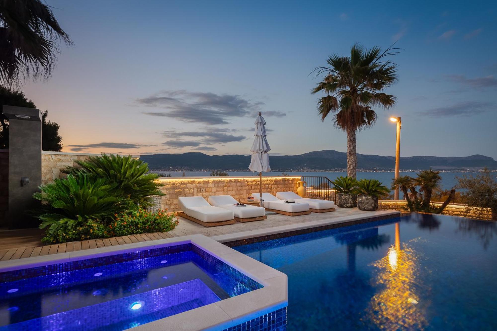 Villa L'Orizzonte สลาทิเน ภายนอก รูปภาพ