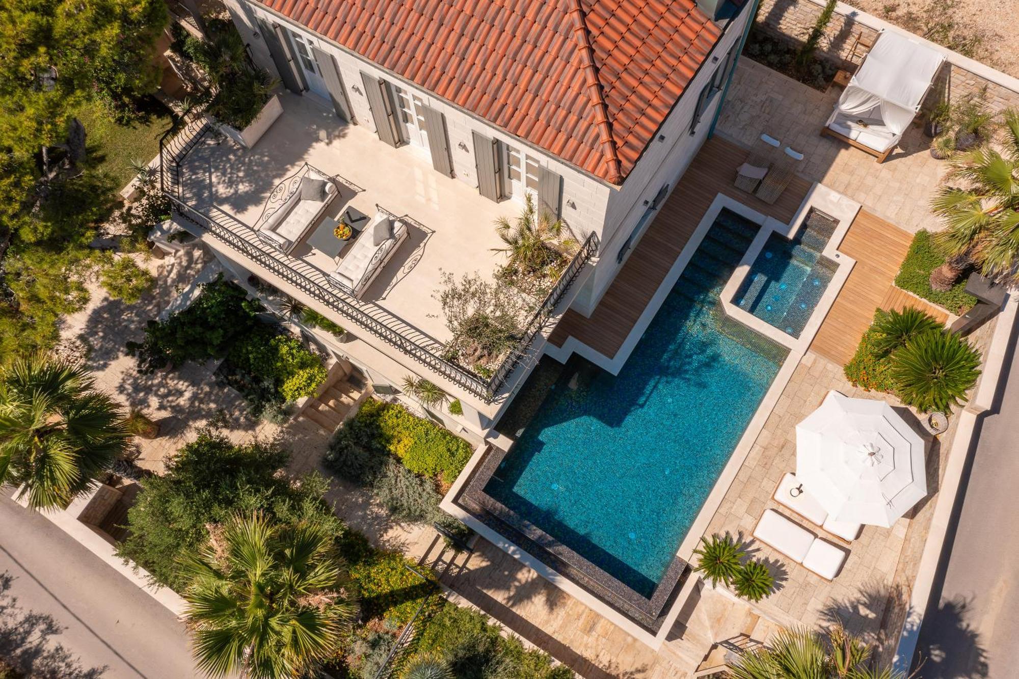 Villa L'Orizzonte สลาทิเน ภายนอก รูปภาพ