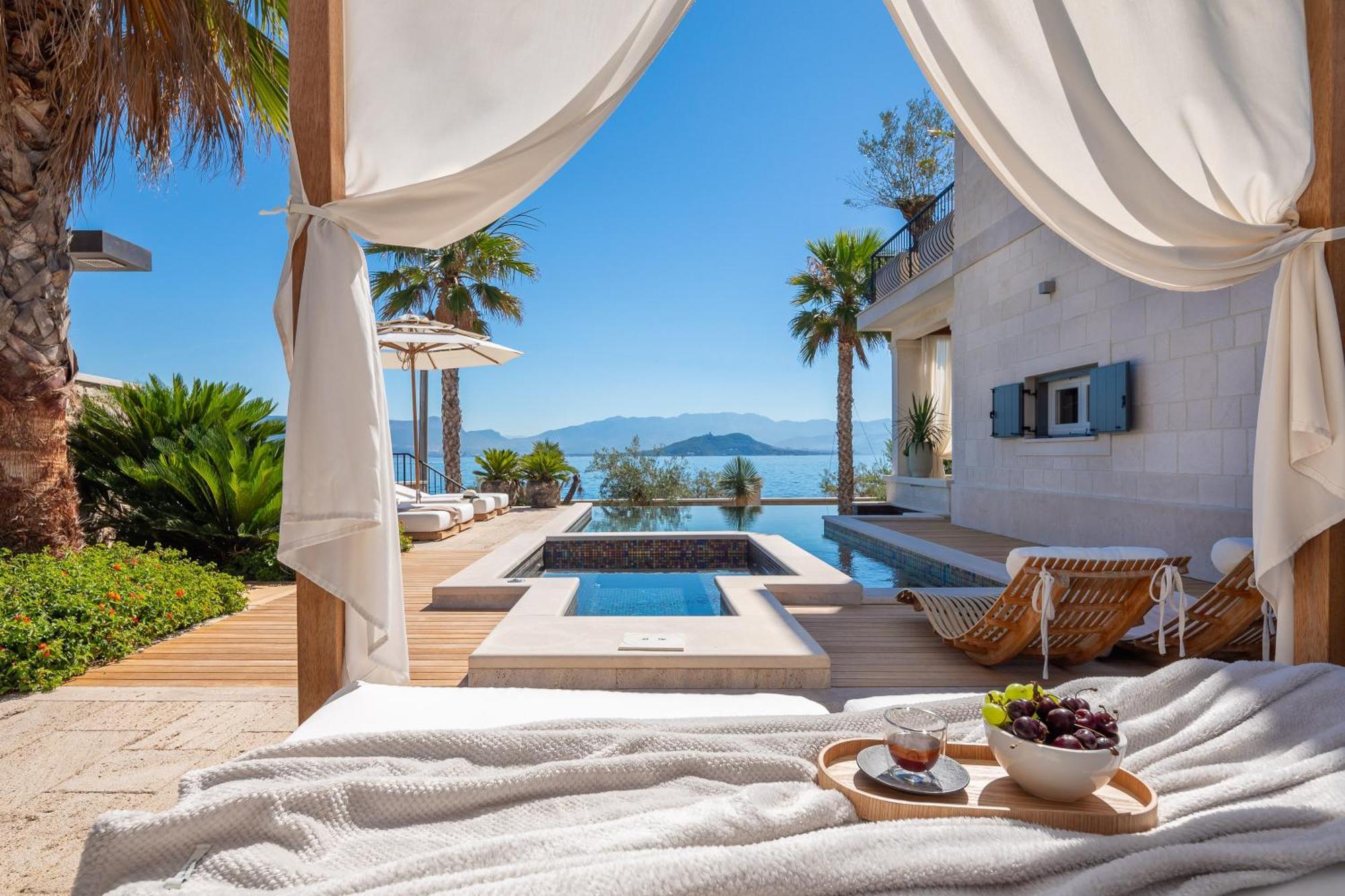 Villa L'Orizzonte สลาทิเน ภายนอก รูปภาพ