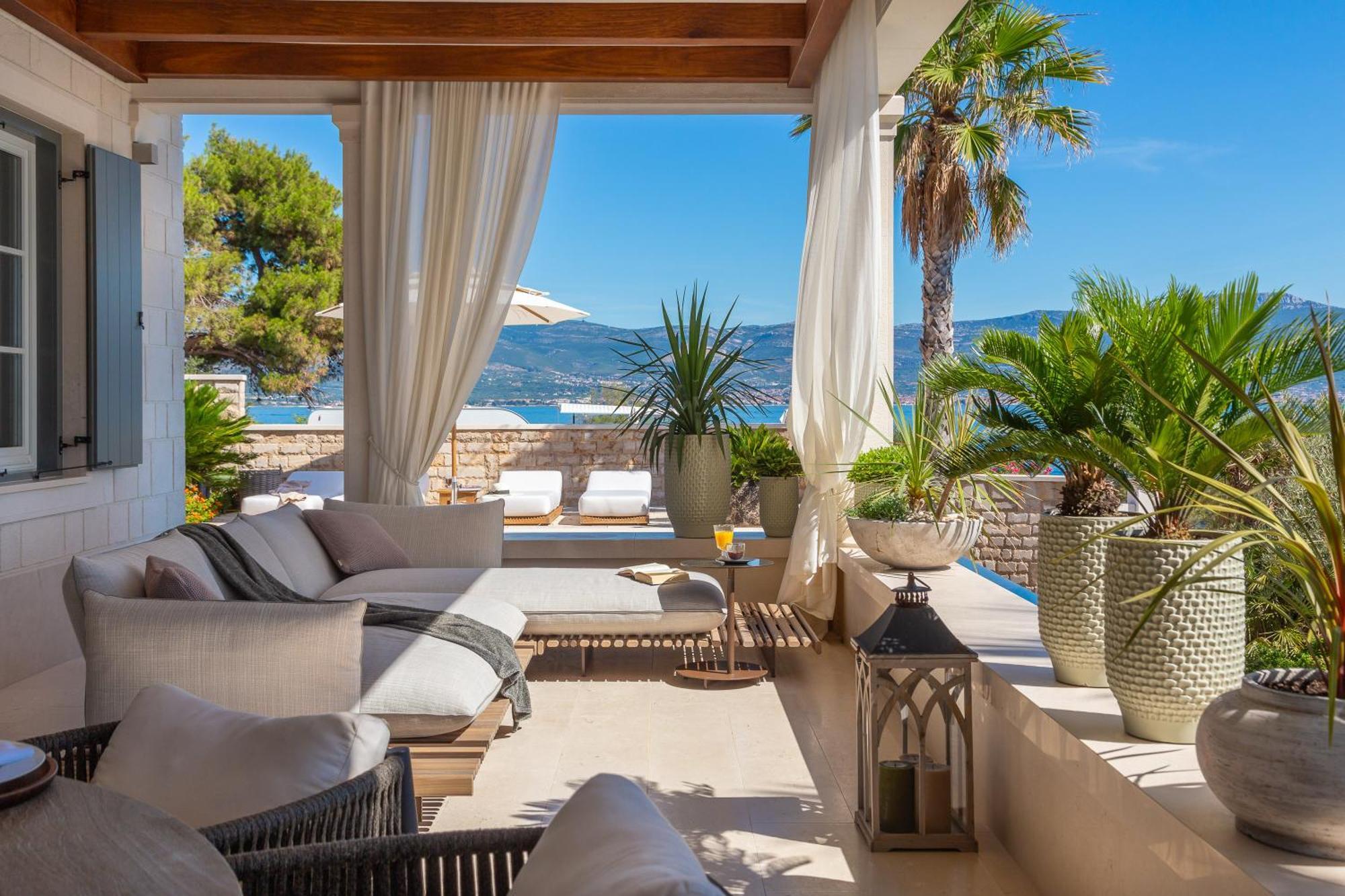 Villa L'Orizzonte สลาทิเน ภายนอก รูปภาพ